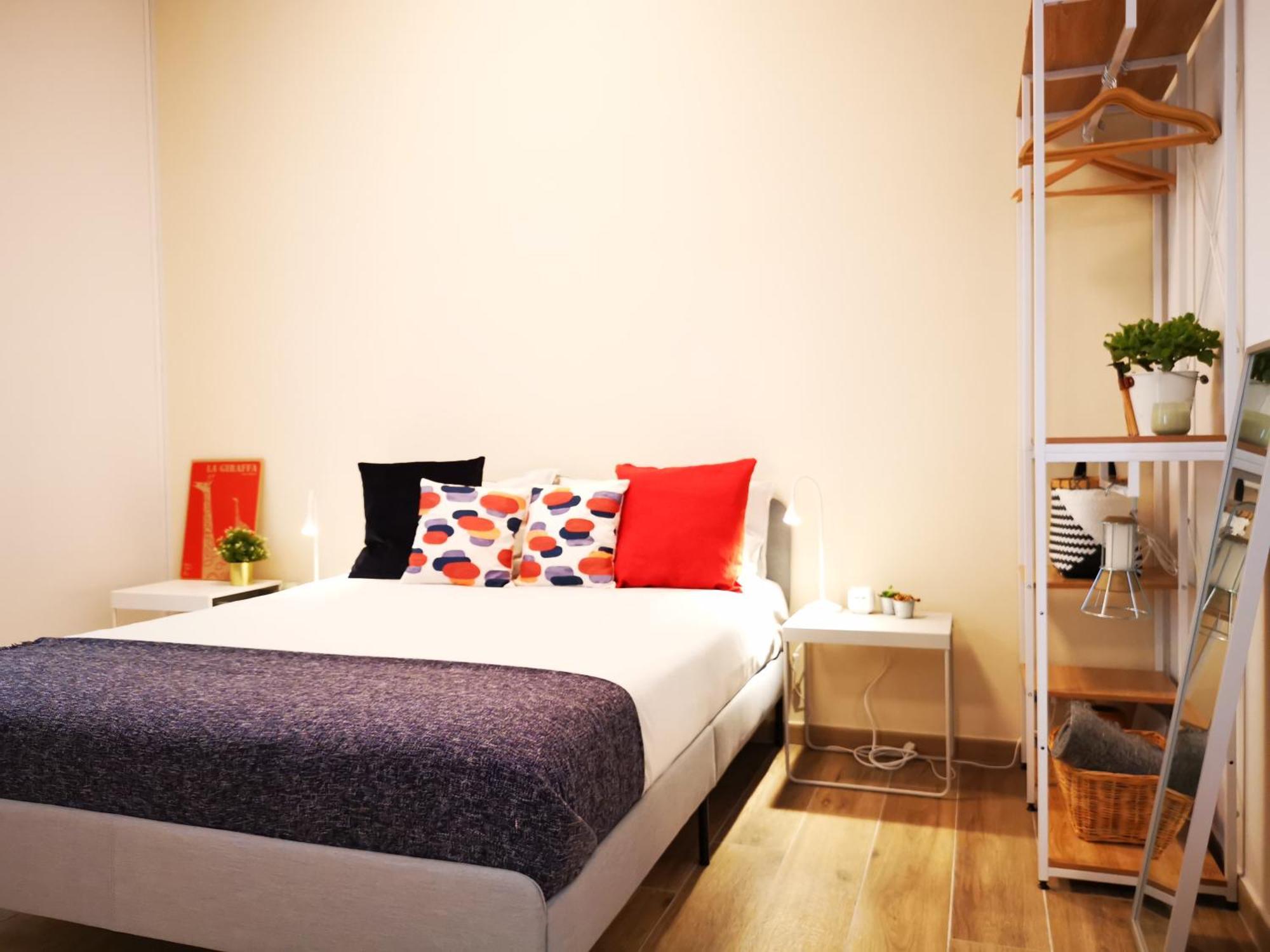 Spacious Apartment 50 Meters From The Metro Milano Rom bilde