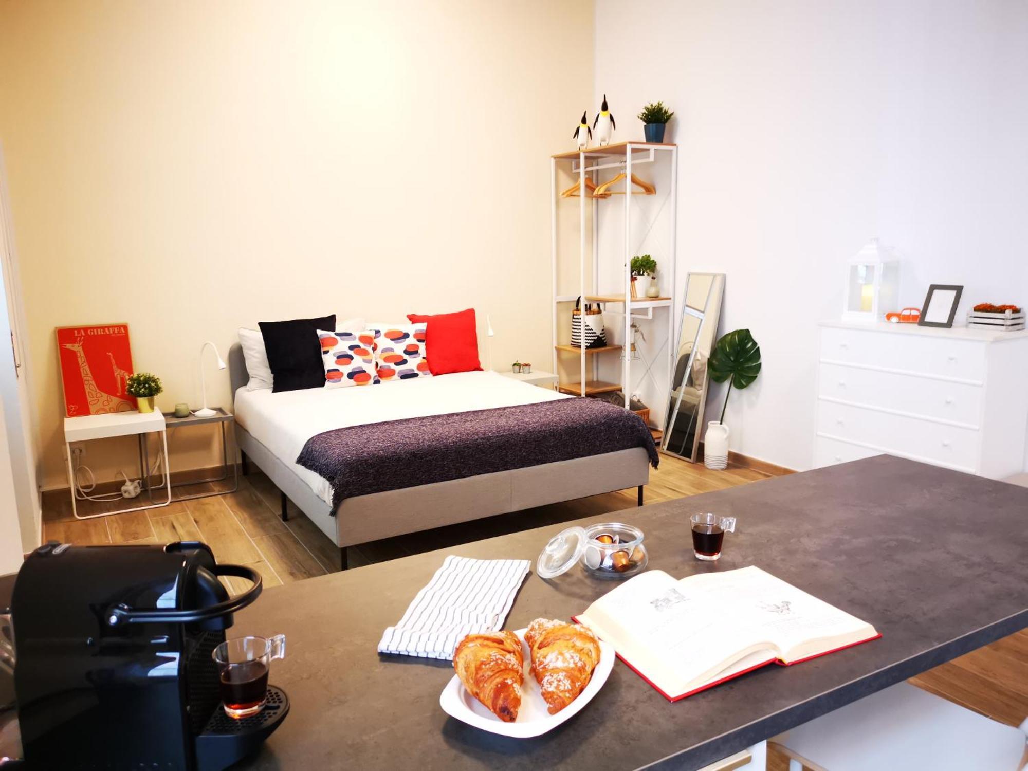 Spacious Apartment 50 Meters From The Metro Milano Rom bilde